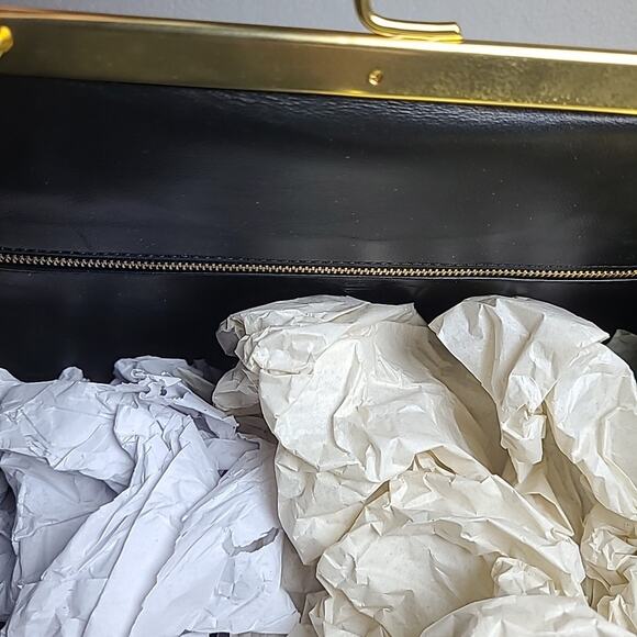 Limited Edition Runway COACH Large Kisslock Frame Bag, Black Gold - Picture 7 of 7